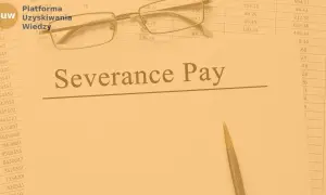 Okulary i długopis na dokumencie "Severance Pay" symbolizują likwidację stanowiska pracy i związane z tym formalności.